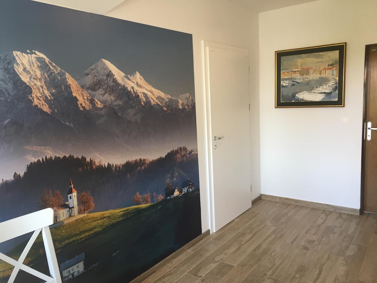 Apartments Avio Zgornji Brnik Eksteriør billede